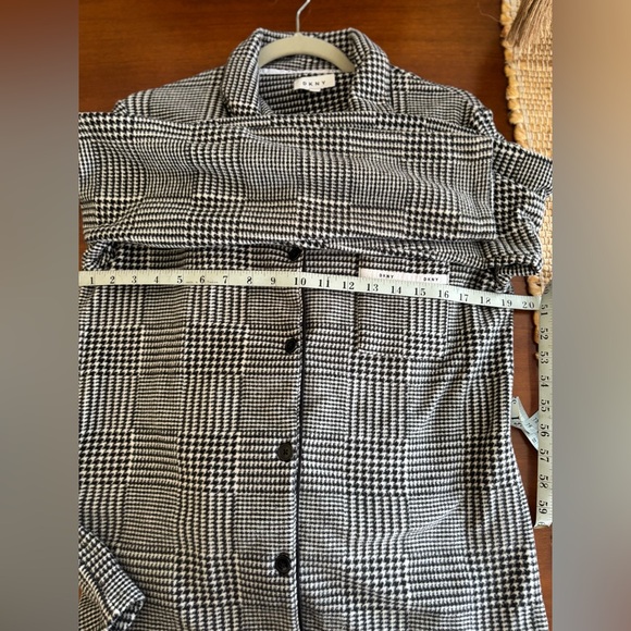 DKNY Monochrome Houndstooth Pajama set - Picture 4 of 9